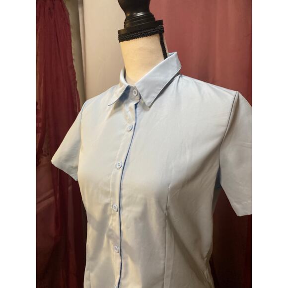 Womens Light Blue uniform shirt, size Small - Picture 6 of 9